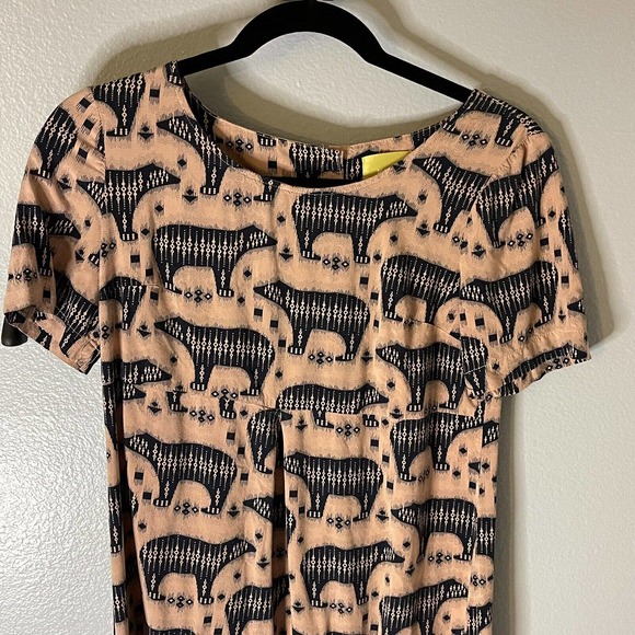 Anthropologie Maeve Zola Bear Print Shift Dress Pink & Black Animal Print Size 0 - Picture 2 of 12